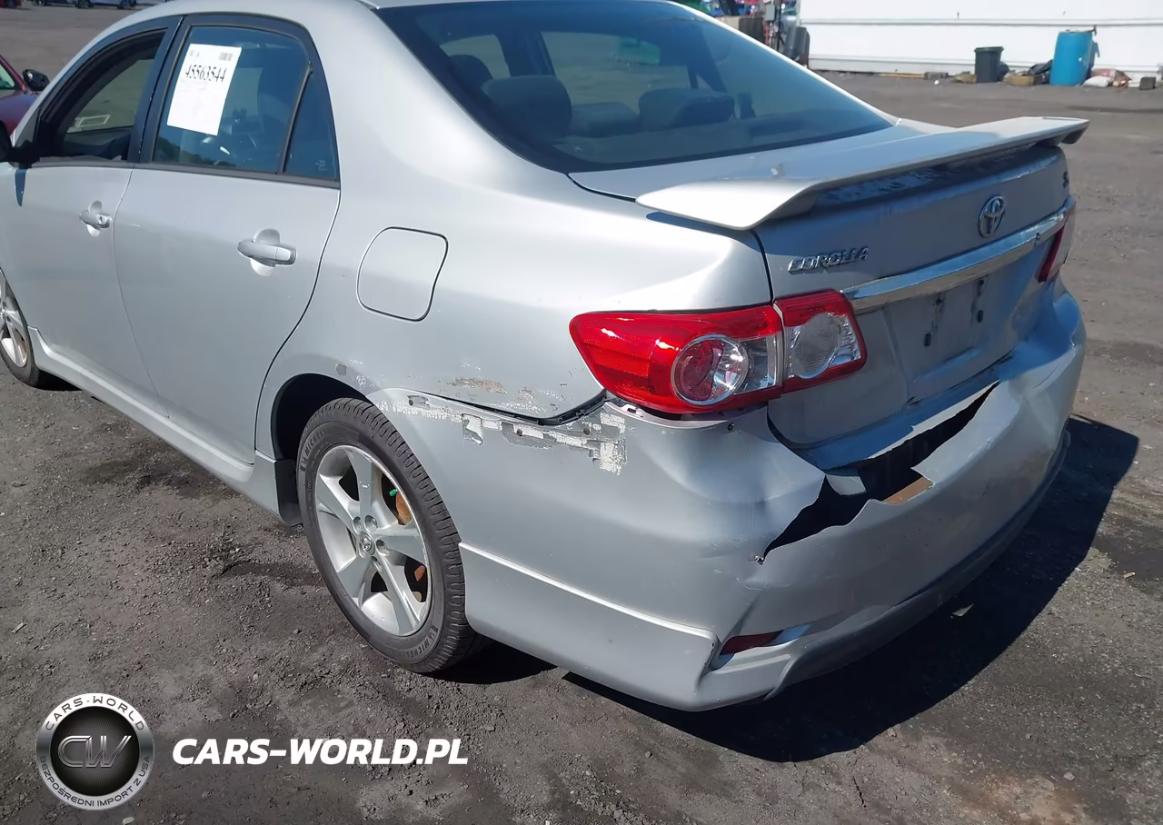 2012 Toyota Corolla S VIN:2T1BU4EE3CC918179 - 17