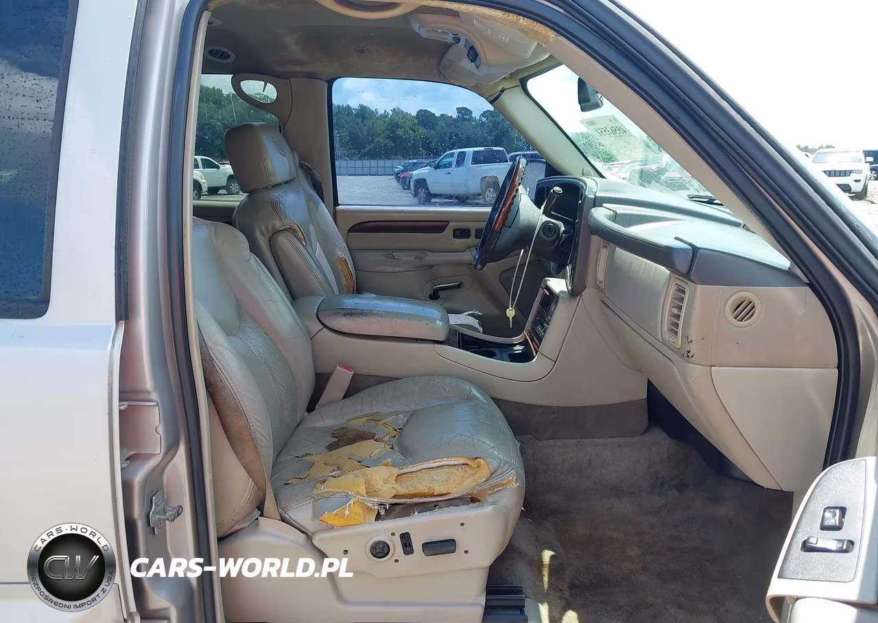 2006 Cadillac Escalade Standard VIN:1GYEC63N76R115510 - 5