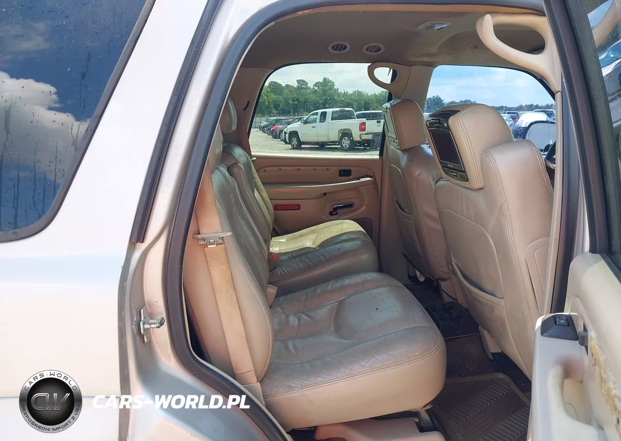 2006 Cadillac Escalade Standard VIN:1GYEC63N76R115510 - 8