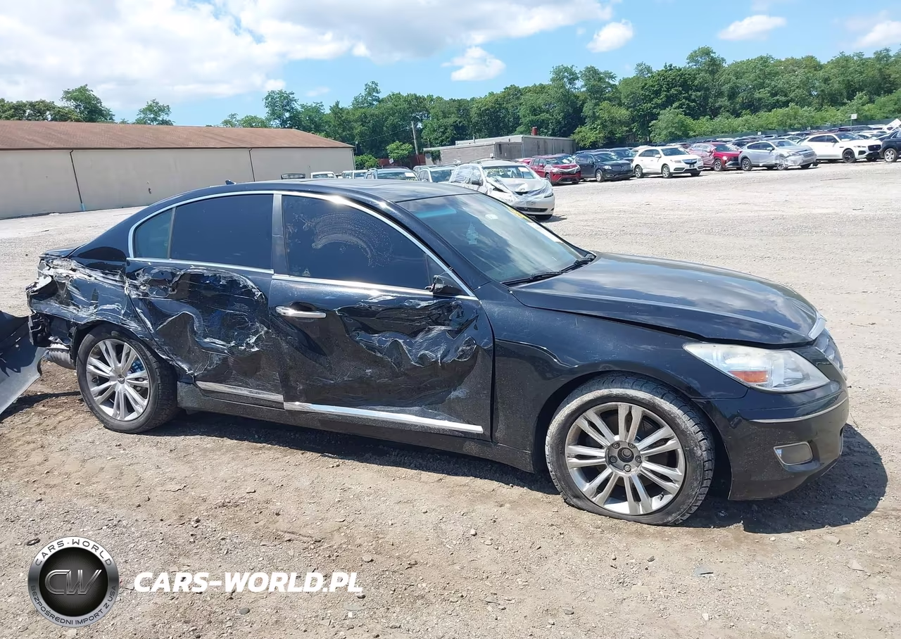 2010 Hyundai Genesis 4.6 VIN:KMHGC4DF3AU092478 - 12