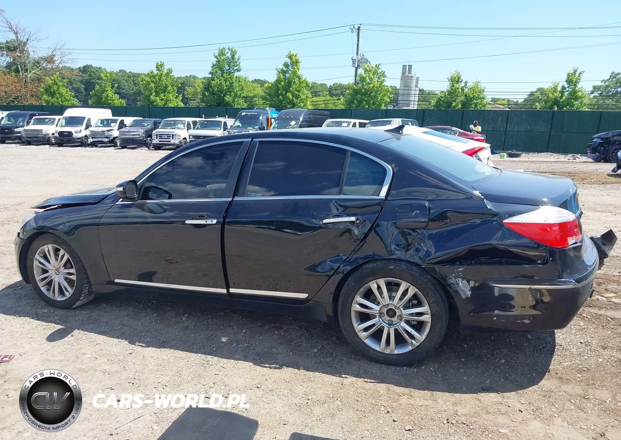 2010 Hyundai Genesis 4.6 VIN:KMHGC4DF3AU092478 - 13