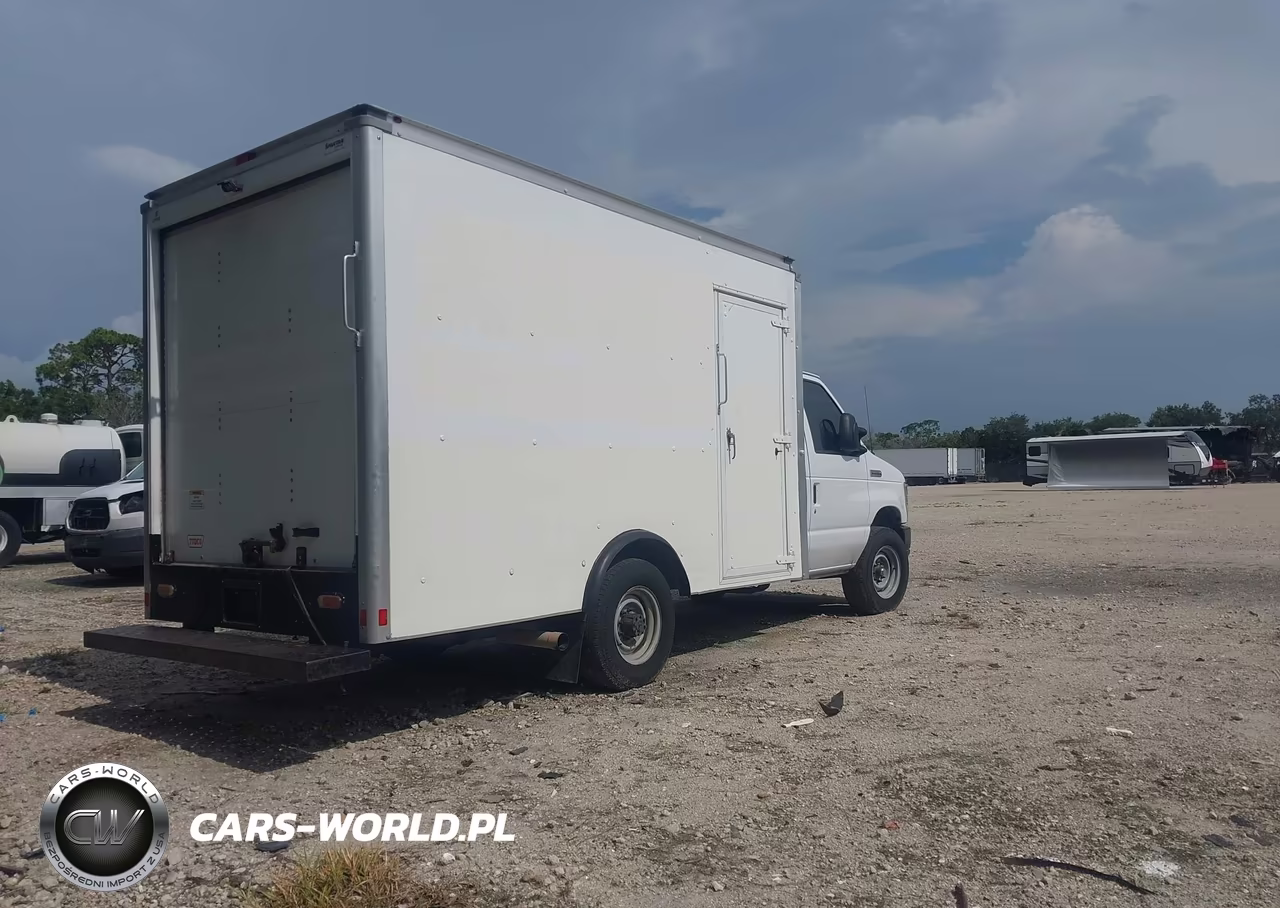2022 Ford E-350 Cutaway VIN:1FDWE3FK1NDC34424 - 4