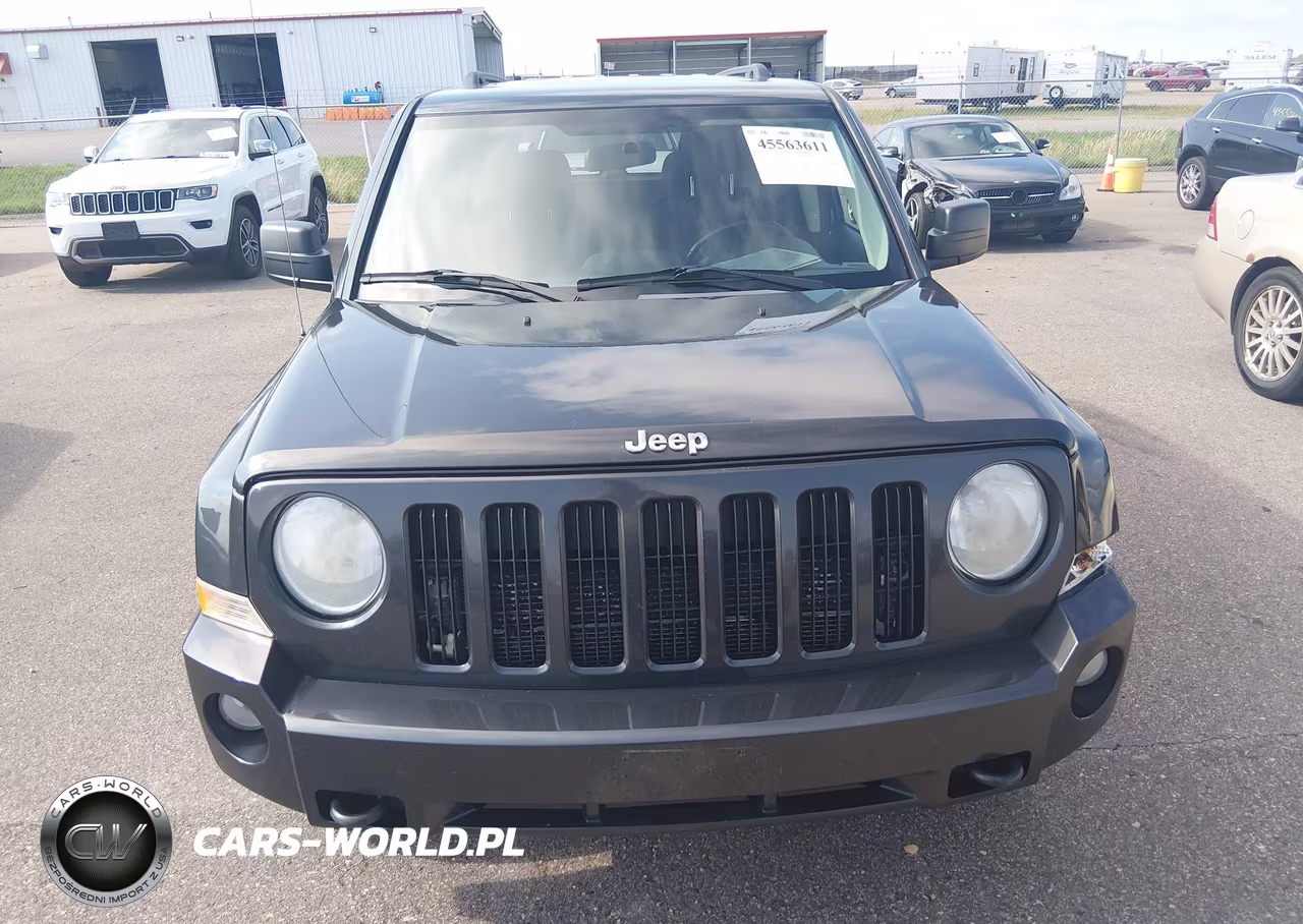 2010 Jeep Patriot Sport VIN:1J4NF1GBXAD675800 - 12