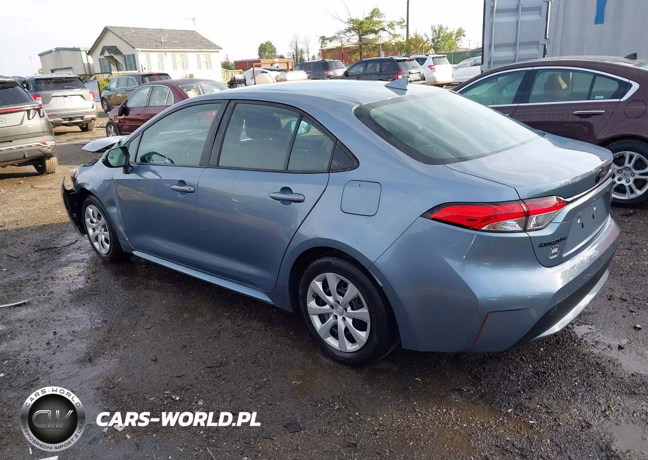 2021 Toyota Corolla Le VIN:5YFEPMAEXMP265149 - 3