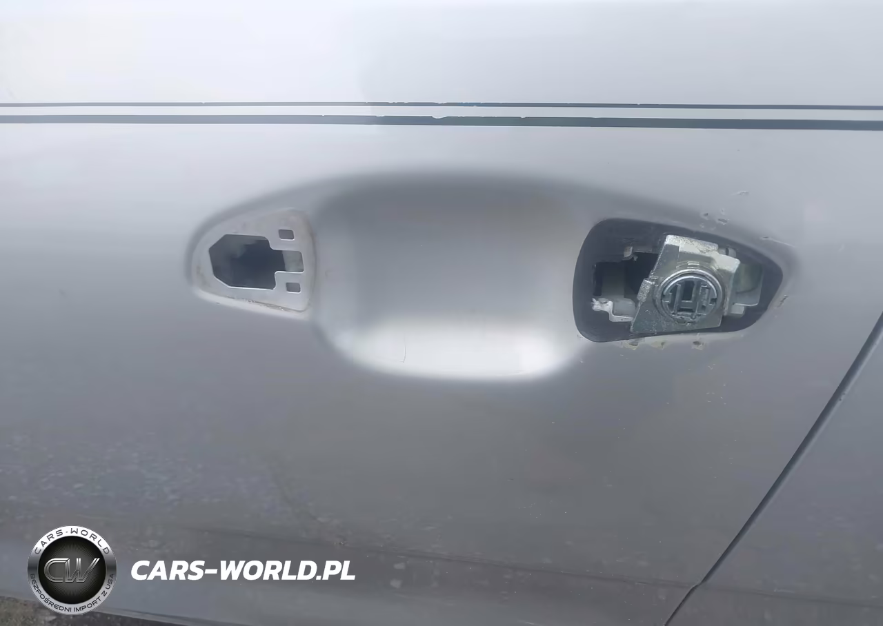 2018 Kia Rio S VIN:3KPA24AB7JE076880 - 14