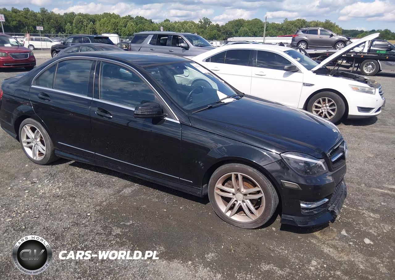 2014 Mercedes-Benz C 250 – zdjęcie 1 z 11