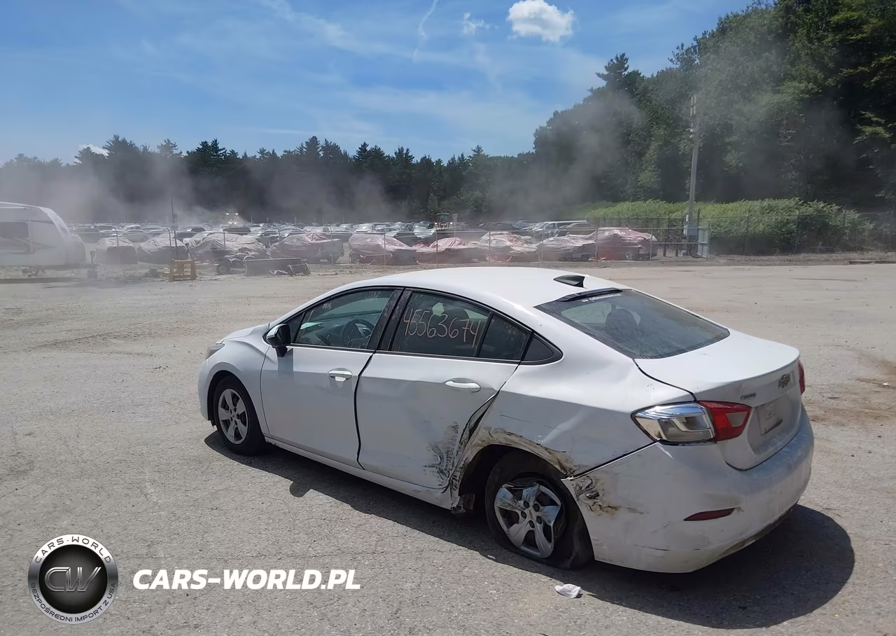 2017 Chevrolet Cruze Ls Manual VIN:1G1BB5SM3H7110889 - 3
