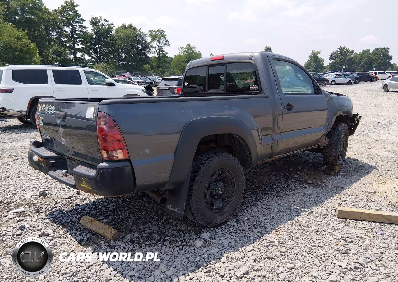 2013 Toyota Tacoma VIN:5TFPX4EN8DX018202 - 4