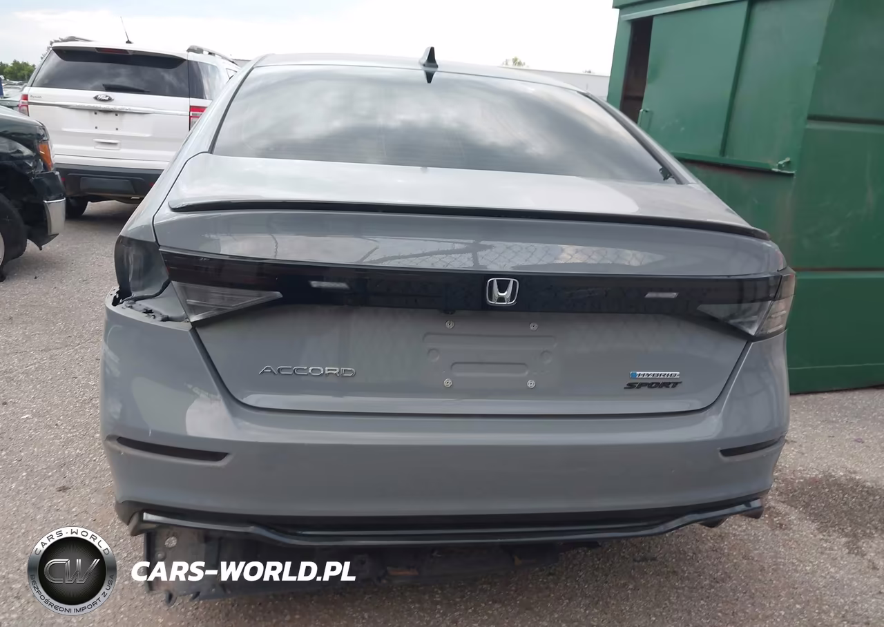 2023 Honda Accord Hybrid Sport-L VIN:1HGCY2F75PA037251 - 17