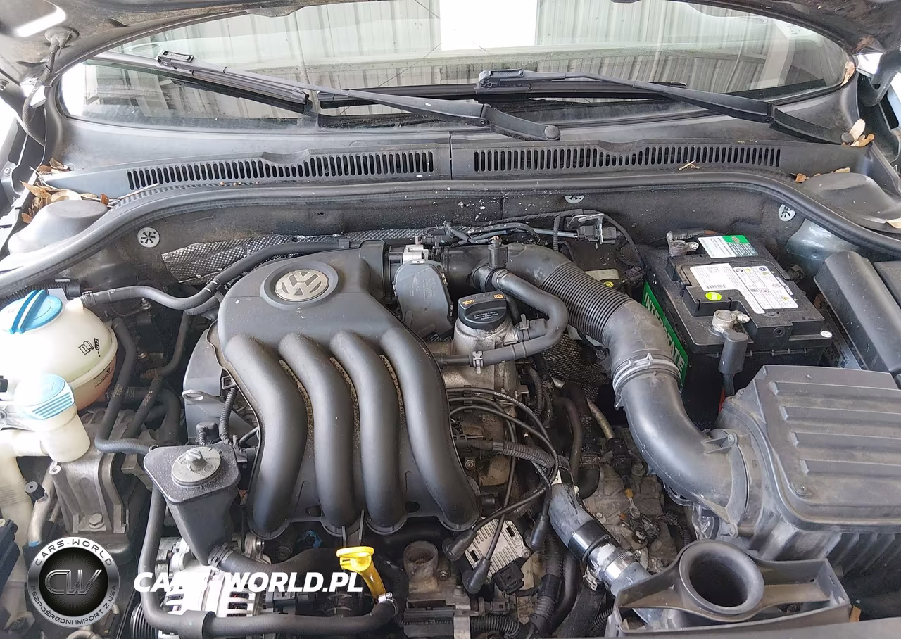 2011 Volkswagen Jetta 2.0L S VIN:3VW2K7AJXBM378181 - 10
