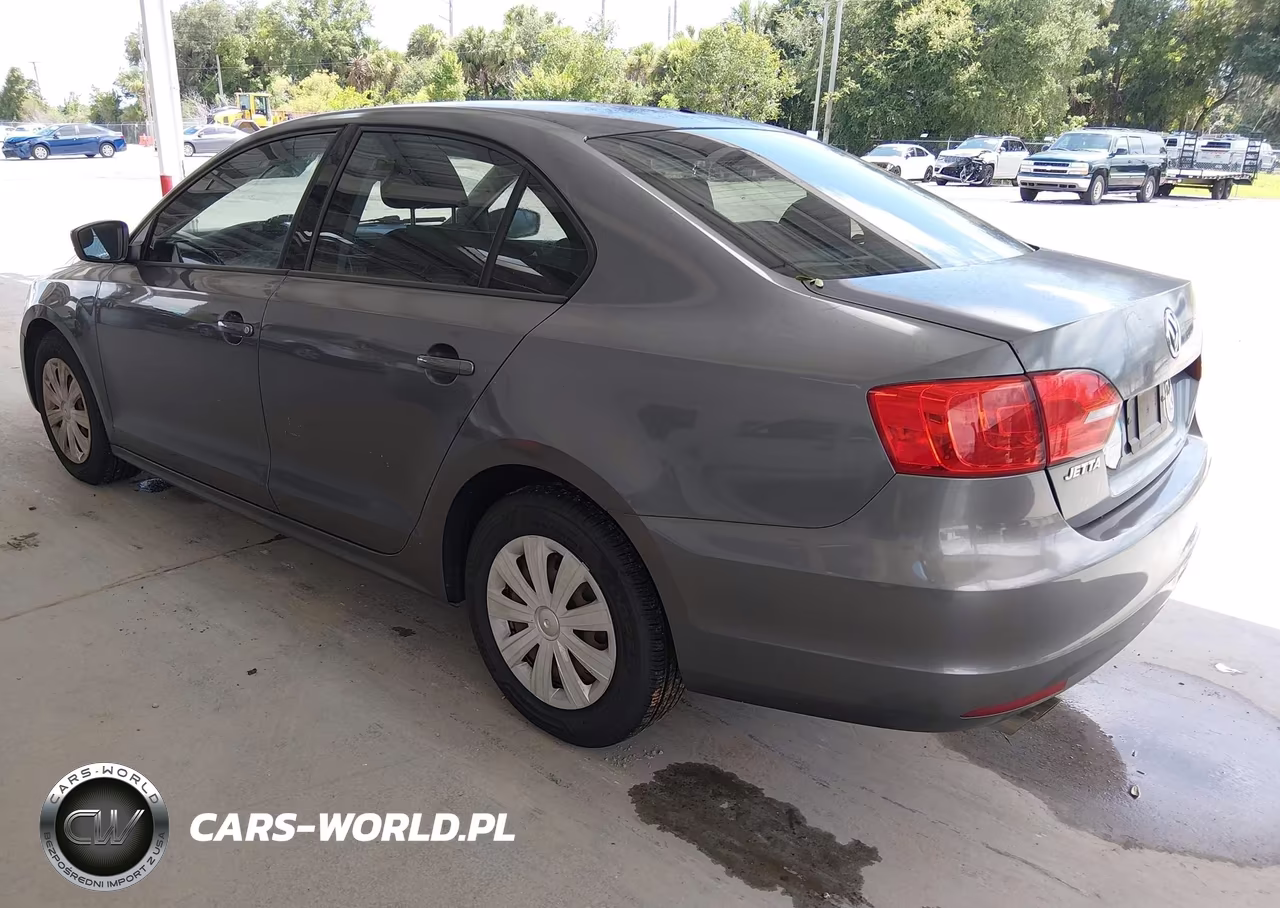 2011 Volkswagen Jetta 2.0L S VIN:3VW2K7AJXBM378181 - 3