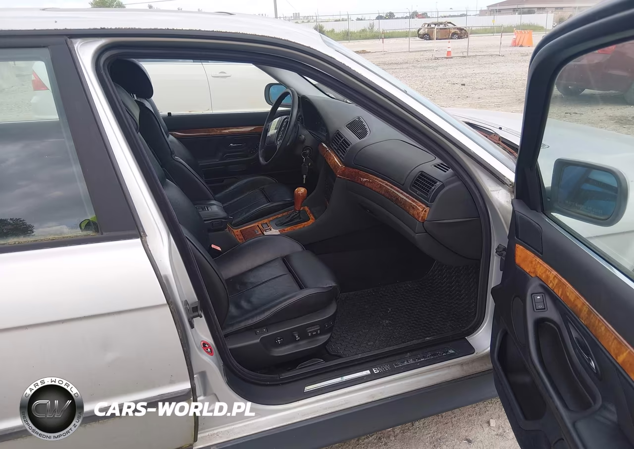 1999 BMW 740Ia VIN:WBAGG8339XDN73624 - 5