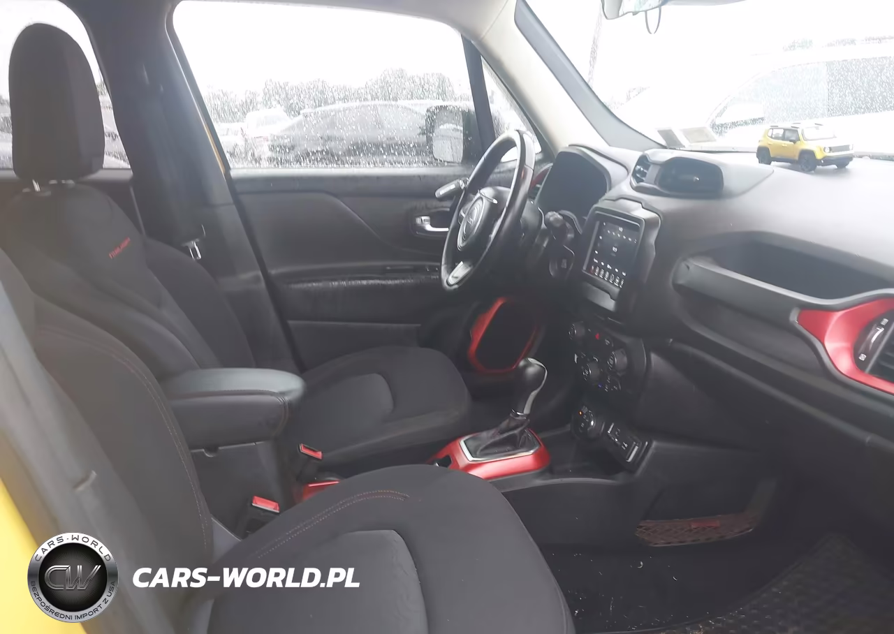 2018 Jeep Renegade Trailhawk 4X4 VIN:ZACCJBCBXJPH42159 - 5