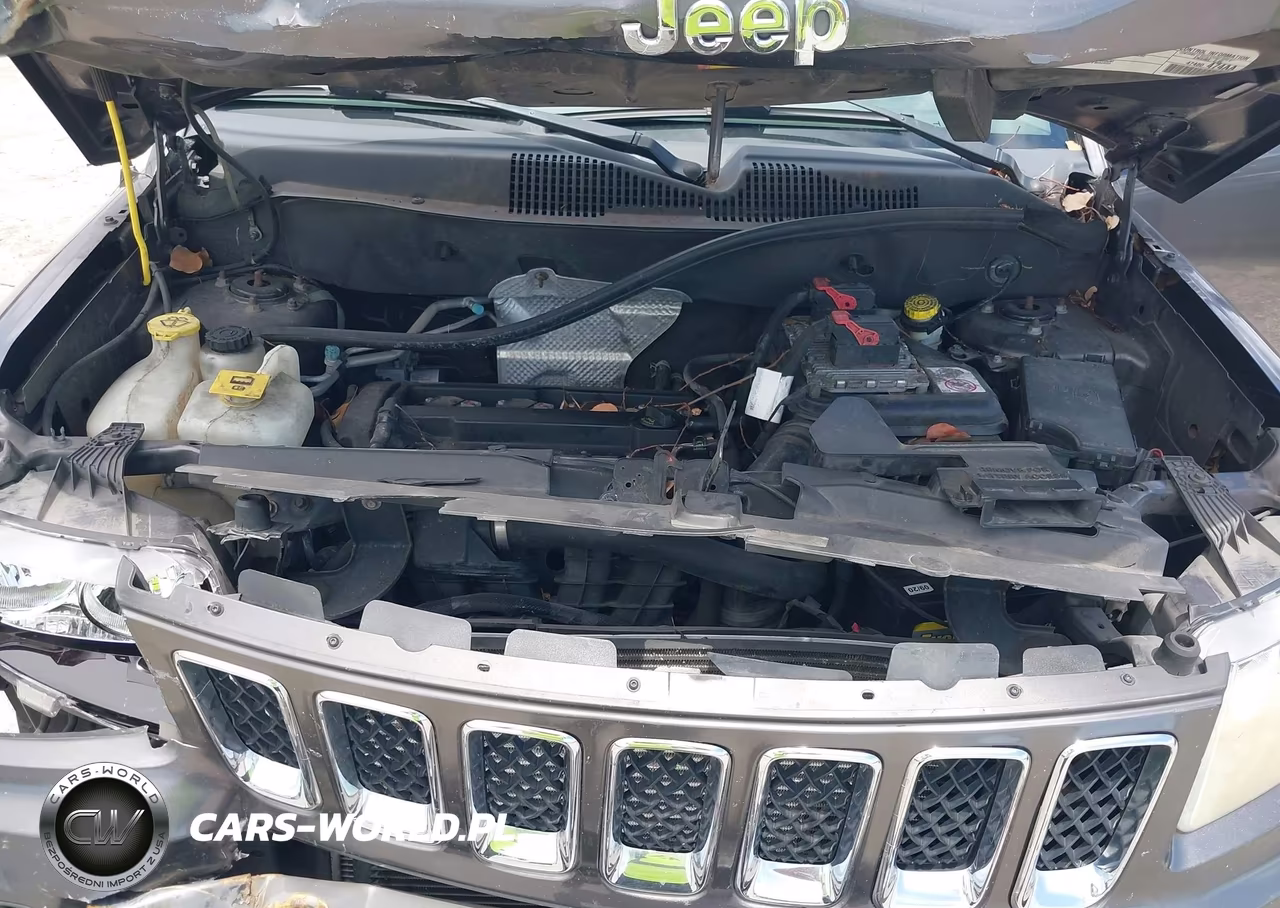 2016 Jeep Compass Sport VIN:1C4NJCBA1GD553740 - 10