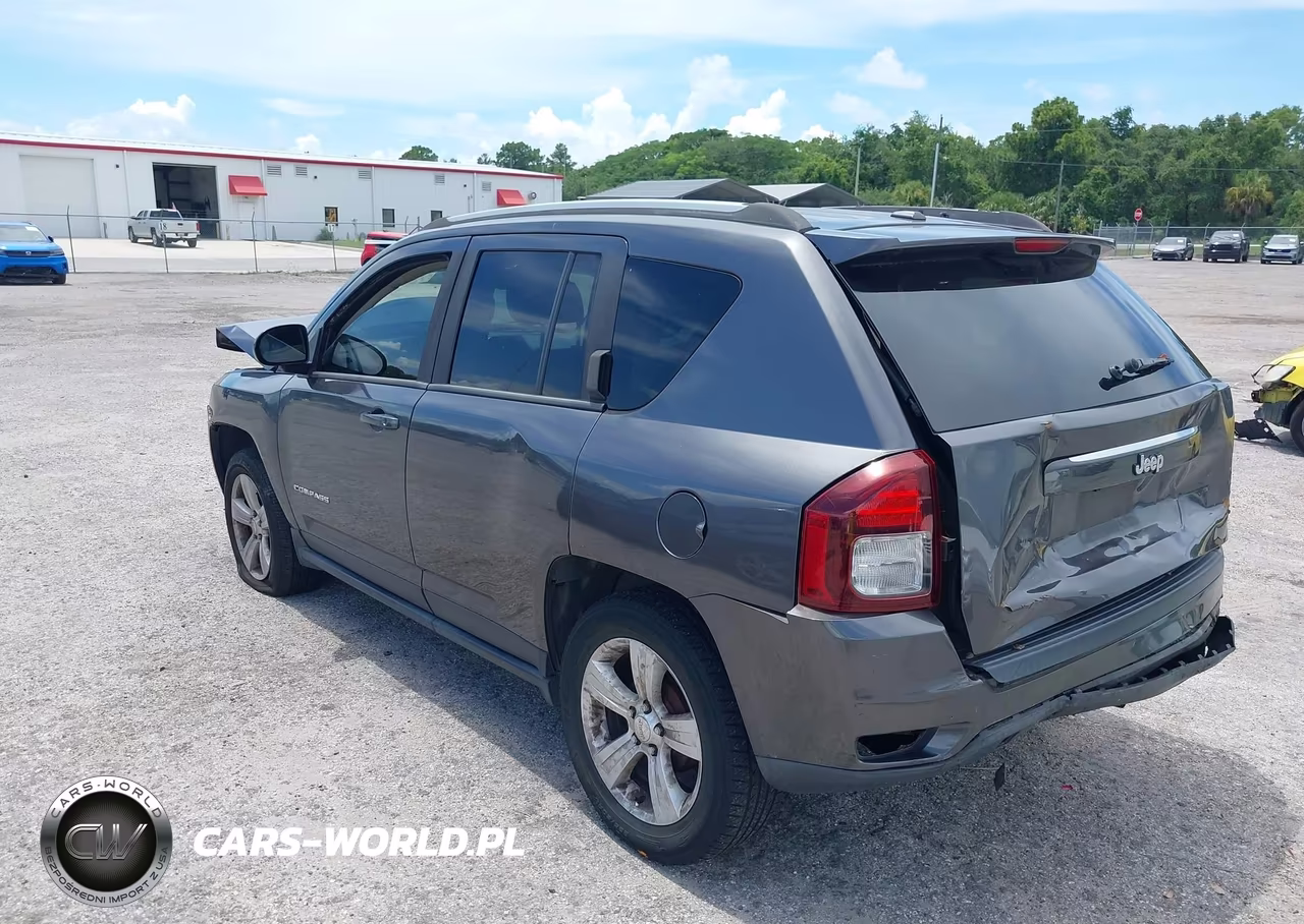 2016 Jeep Compass Sport VIN:1C4NJCBA1GD553740 - 3