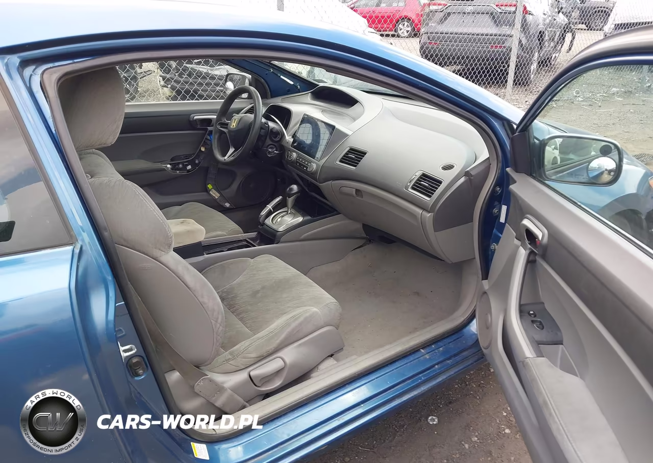 2008 Honda Civic Lx VIN:2HGFG12638H558916 - 5