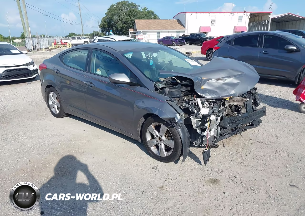 2013 Hyundai Elantra Gls