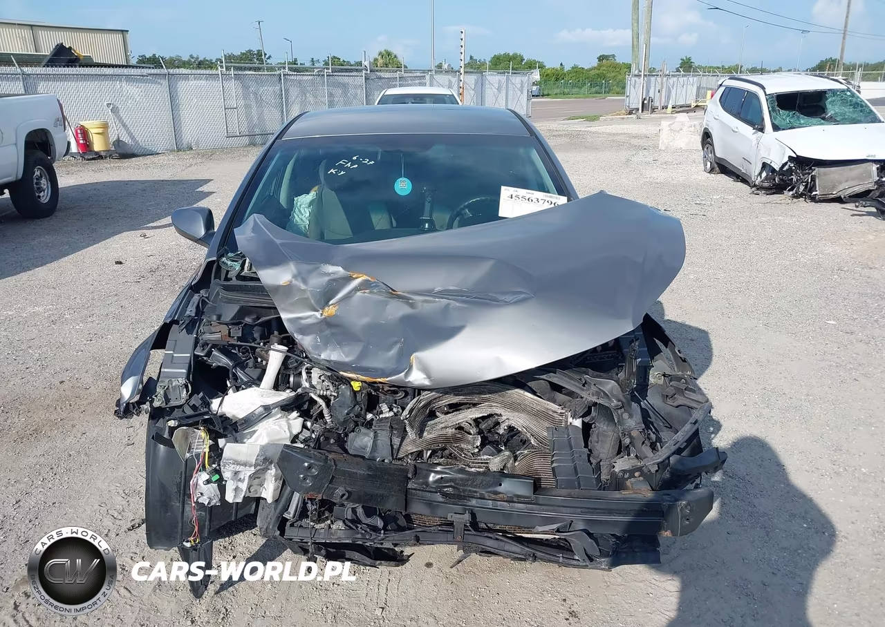 2013 Hyundai Elantra Gls VIN:5NPDH4AE2DH317489 - 11