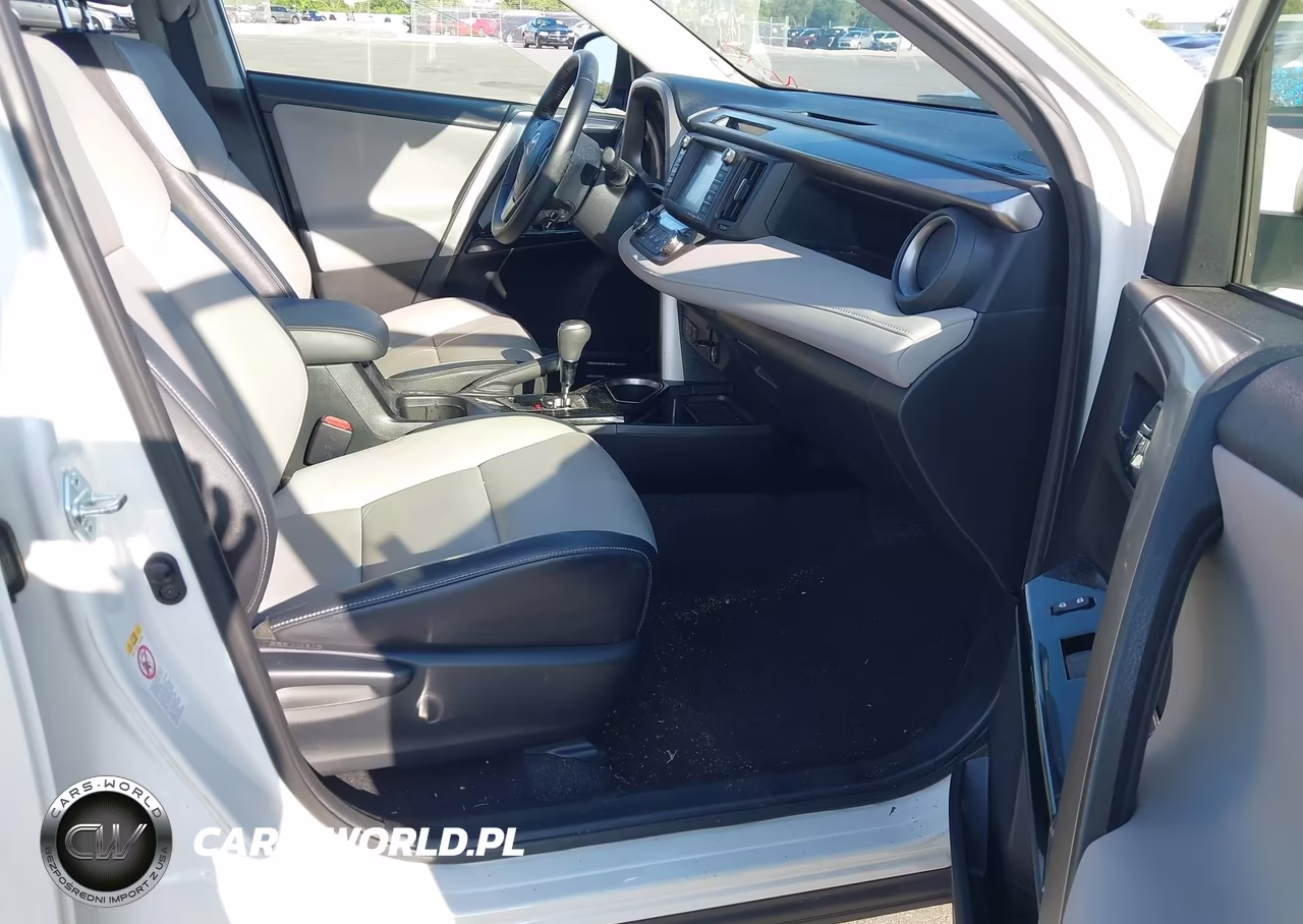 2016 Toyota Rav4 Limited VIN:JTMYFREV5GD089044 - 5
