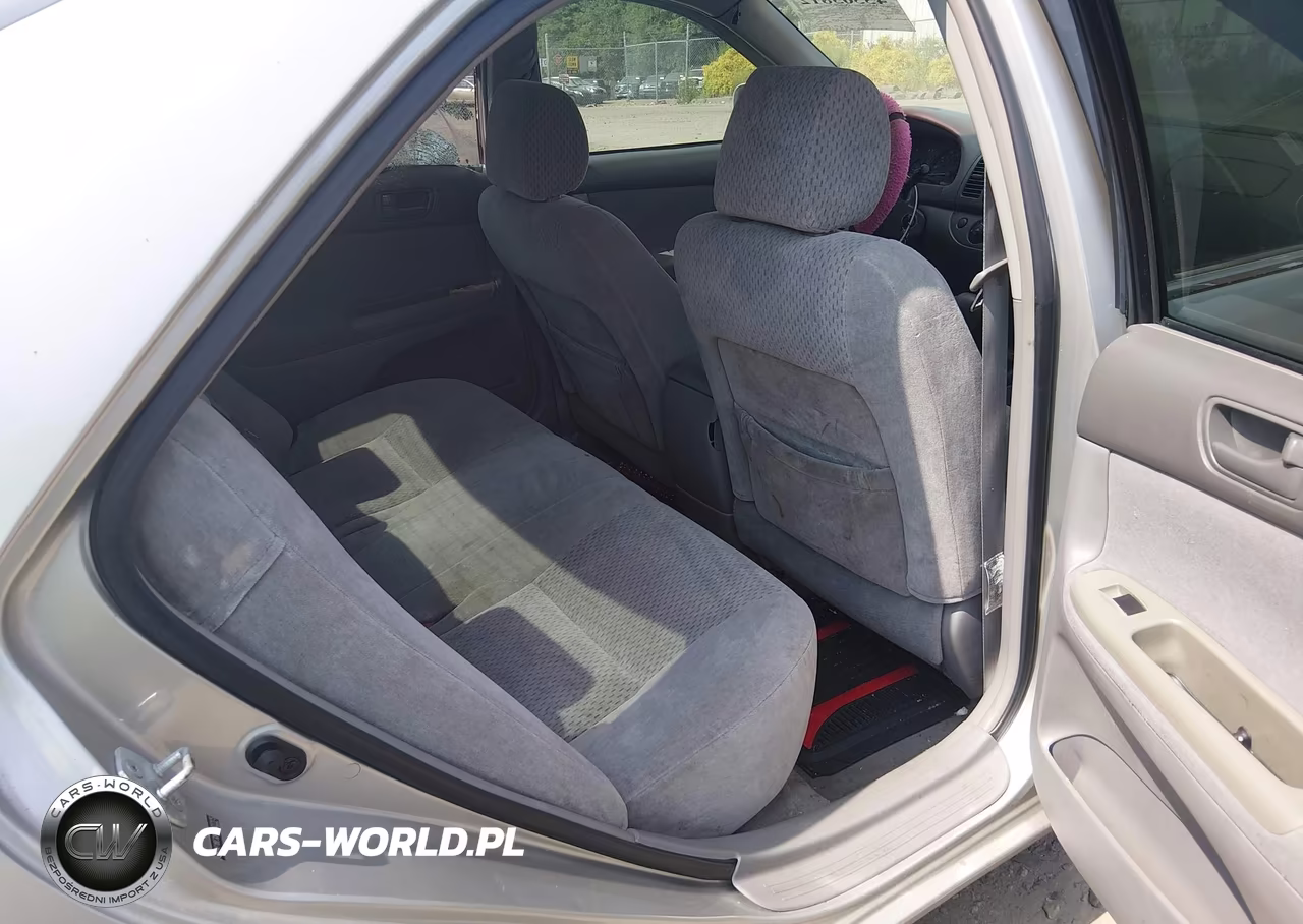 2004 Toyota Camry Le VIN:4T1BE32K94U827175 - 8