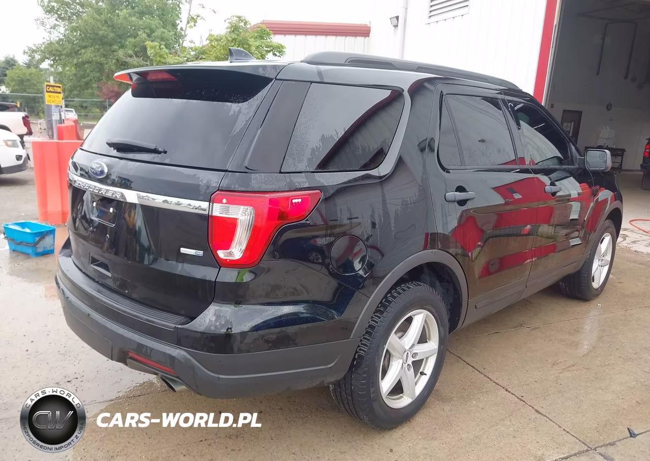 2018 Ford Explorer VIN:1FM5K8BHXJGC45314 - 4