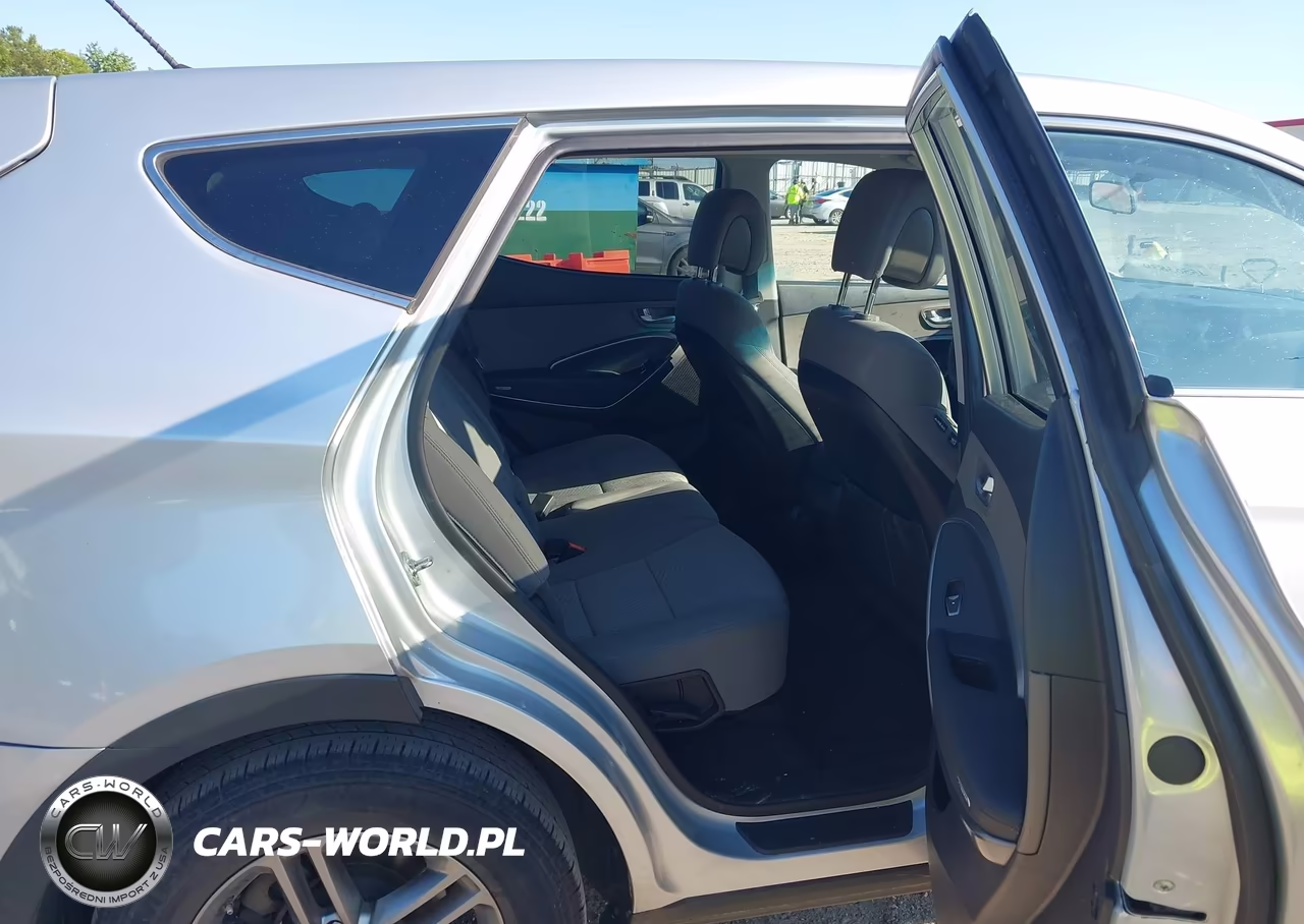 2018 Hyundai Santa Fe Sport 2.4L VIN:5XYZT3LB7JG558131 - 8