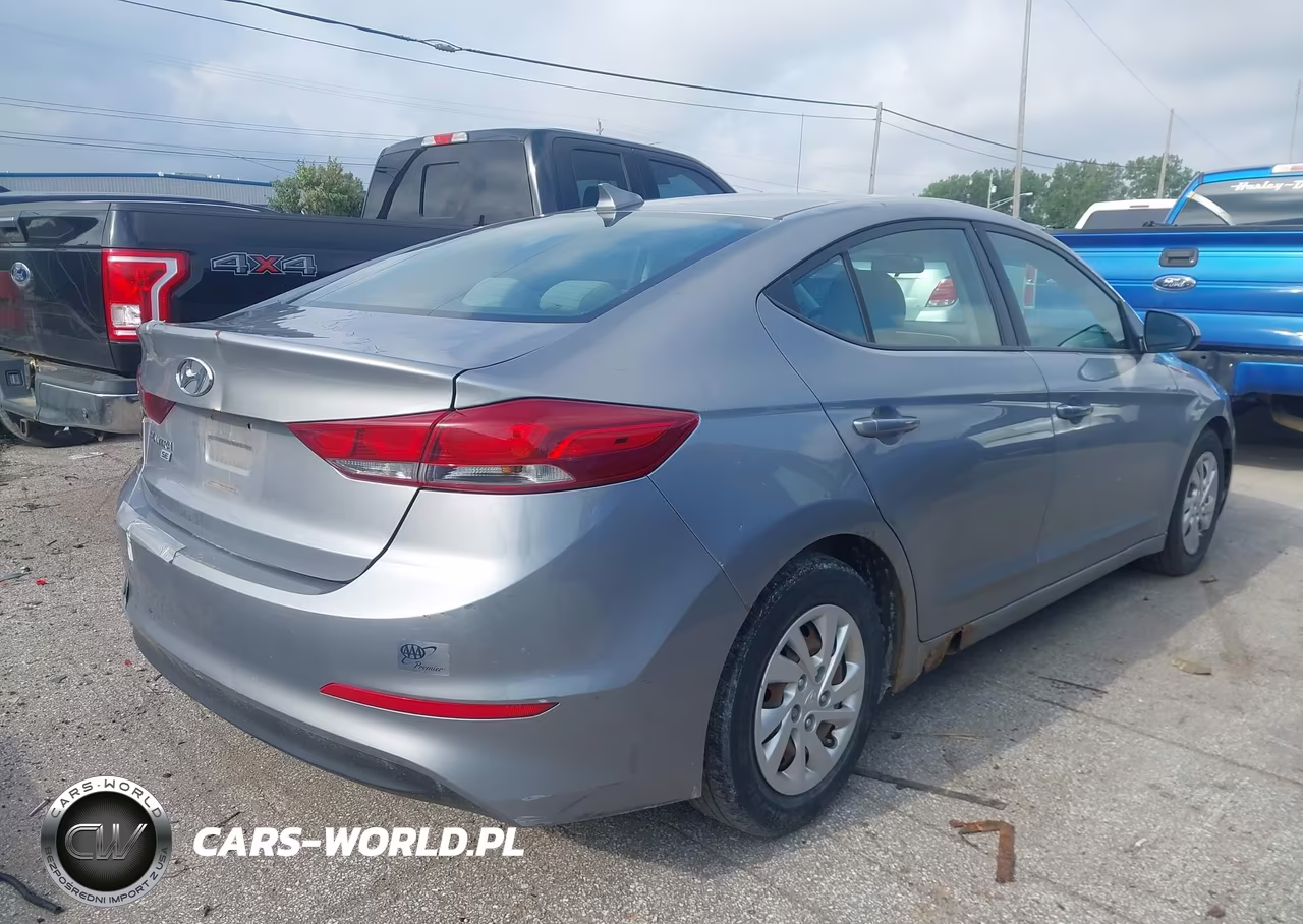 2017 Hyundai Elantra Se VIN:5NPD74LF9HH104358 - 4