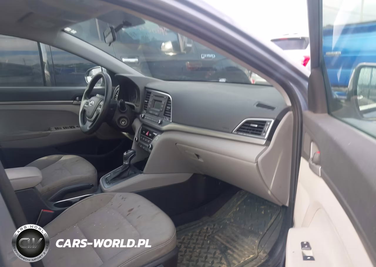 2017 Hyundai Elantra Se VIN:5NPD74LF9HH104358 - 5