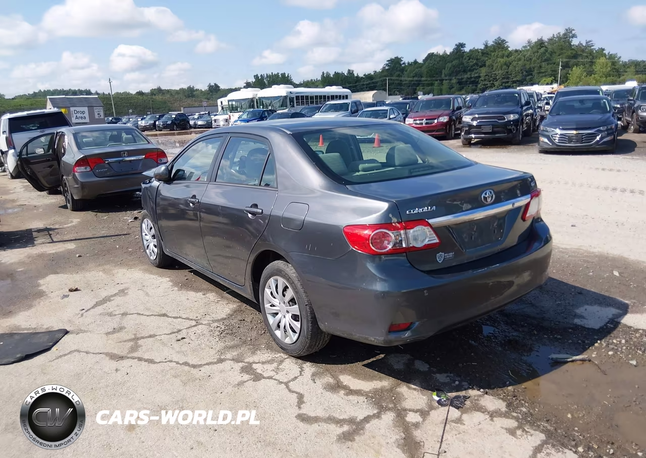 2012 Toyota Corolla Le VIN:2T1BU4EE7CC837170 - 3
