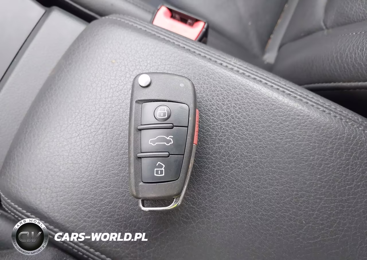 2015 Audi A3 2.0T Premium VIN:WAUEFGFF6F1064259 - 11