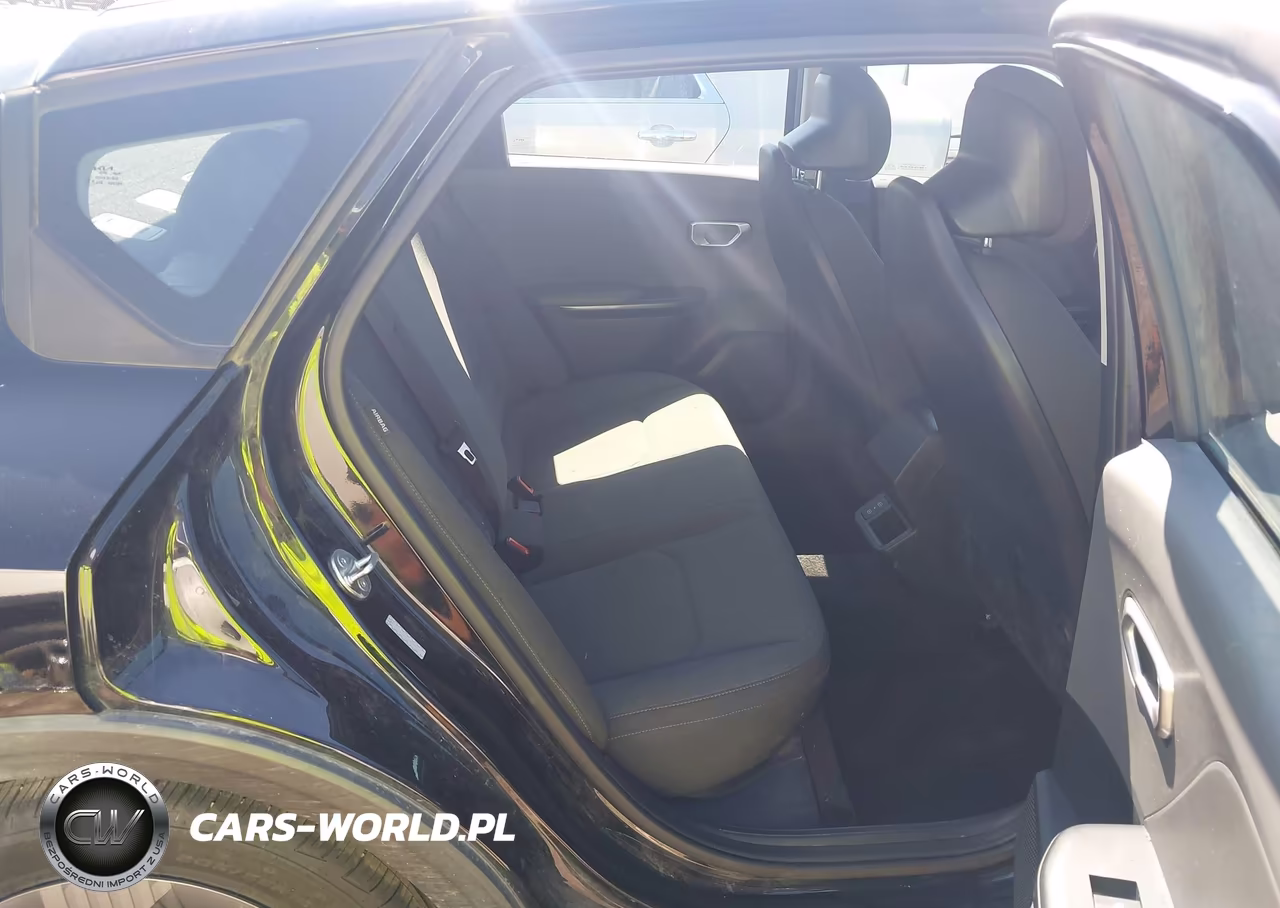 2025 Kia K4 Lx VIN:3KPFT4DE0SE077671 - 8