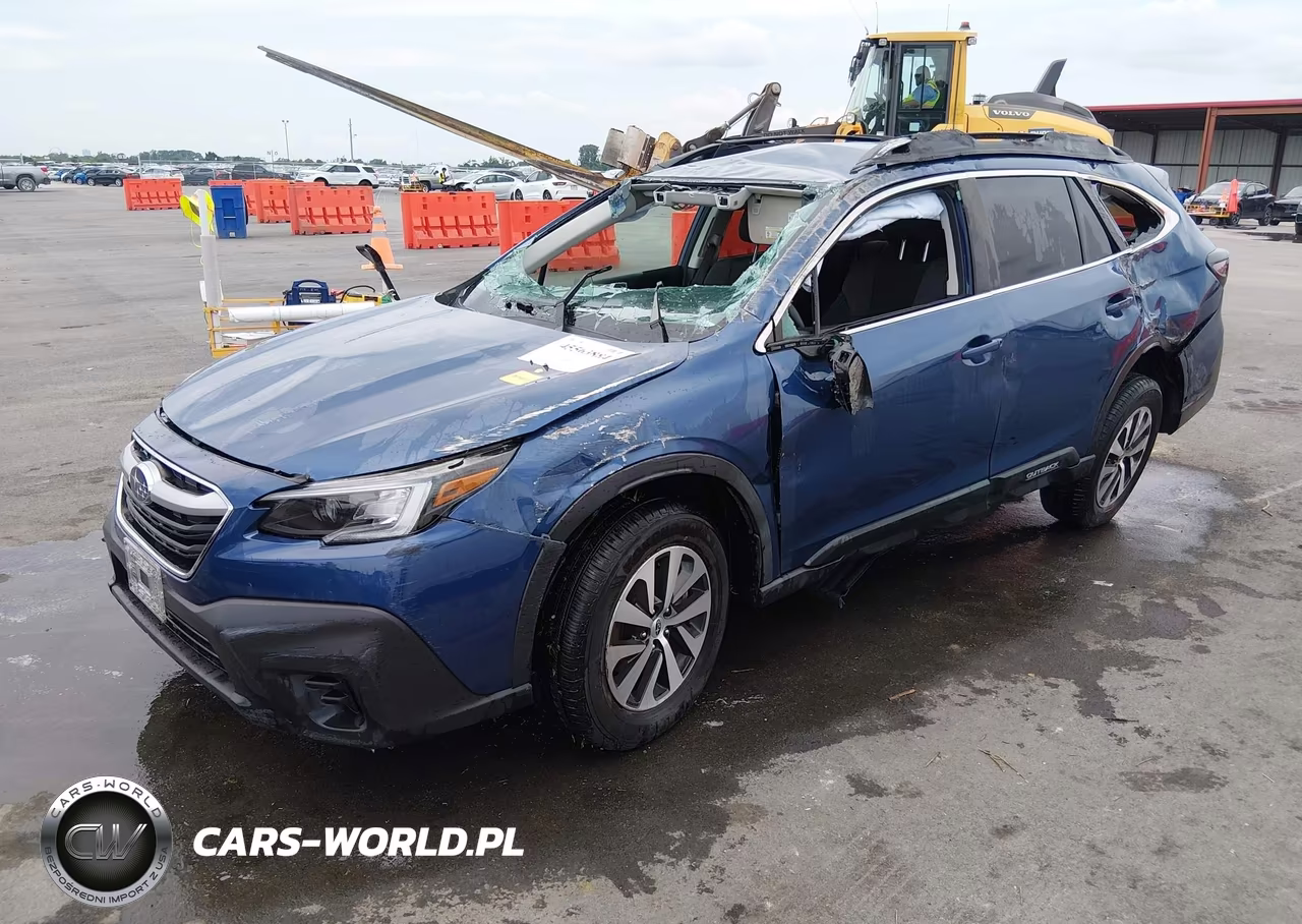 2020 Subaru Outback Premium VIN:4S4BTACC1L3198209 - 2