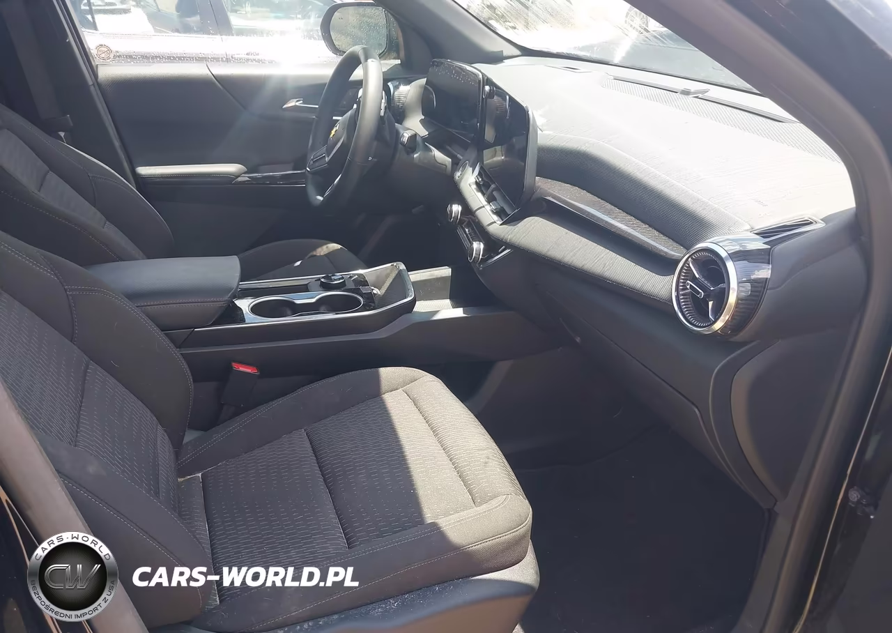 2026 Chevrolet Equinox Fwd Lt VIN:3GNAXHEG1TL283219 - 5