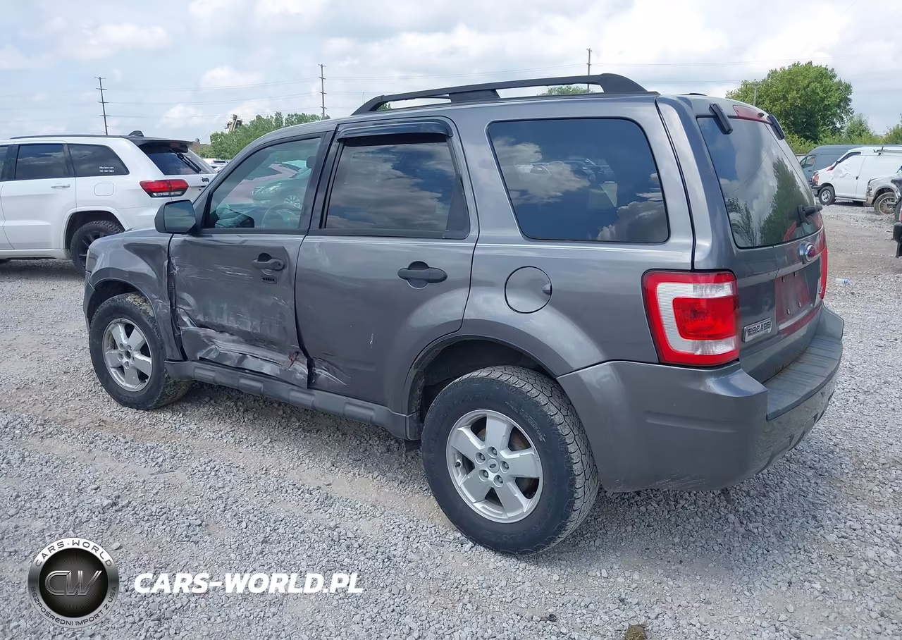 2009 Ford Escape Xlt VIN:1FMCU93G99KA64968 - 3