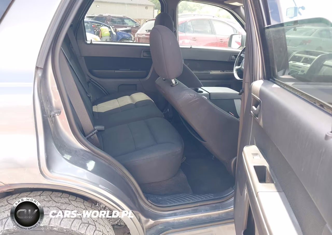 2009 Ford Escape Xlt VIN:1FMCU93G99KA64968 - 8
