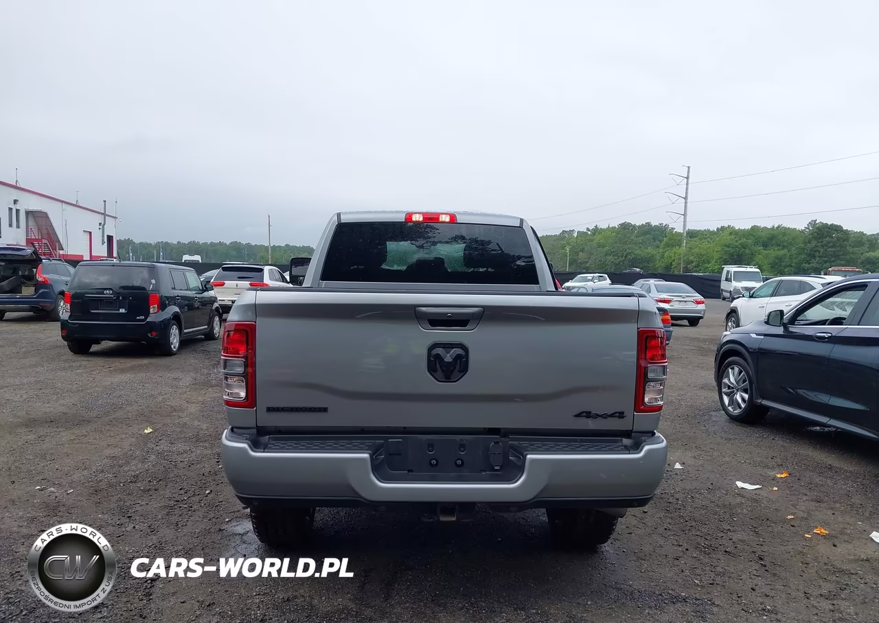 2024 Ram 2500 Big Horn 4X4 6'4 Box VIN:3C6UR5DJ5RG387166 - 16