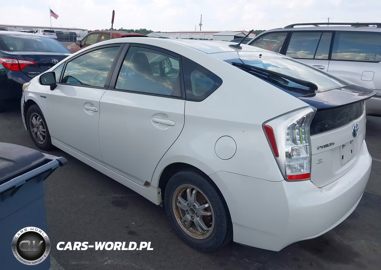 2011 Toyota Prius Two VIN:JTDKN3DUXB5330291 - 3