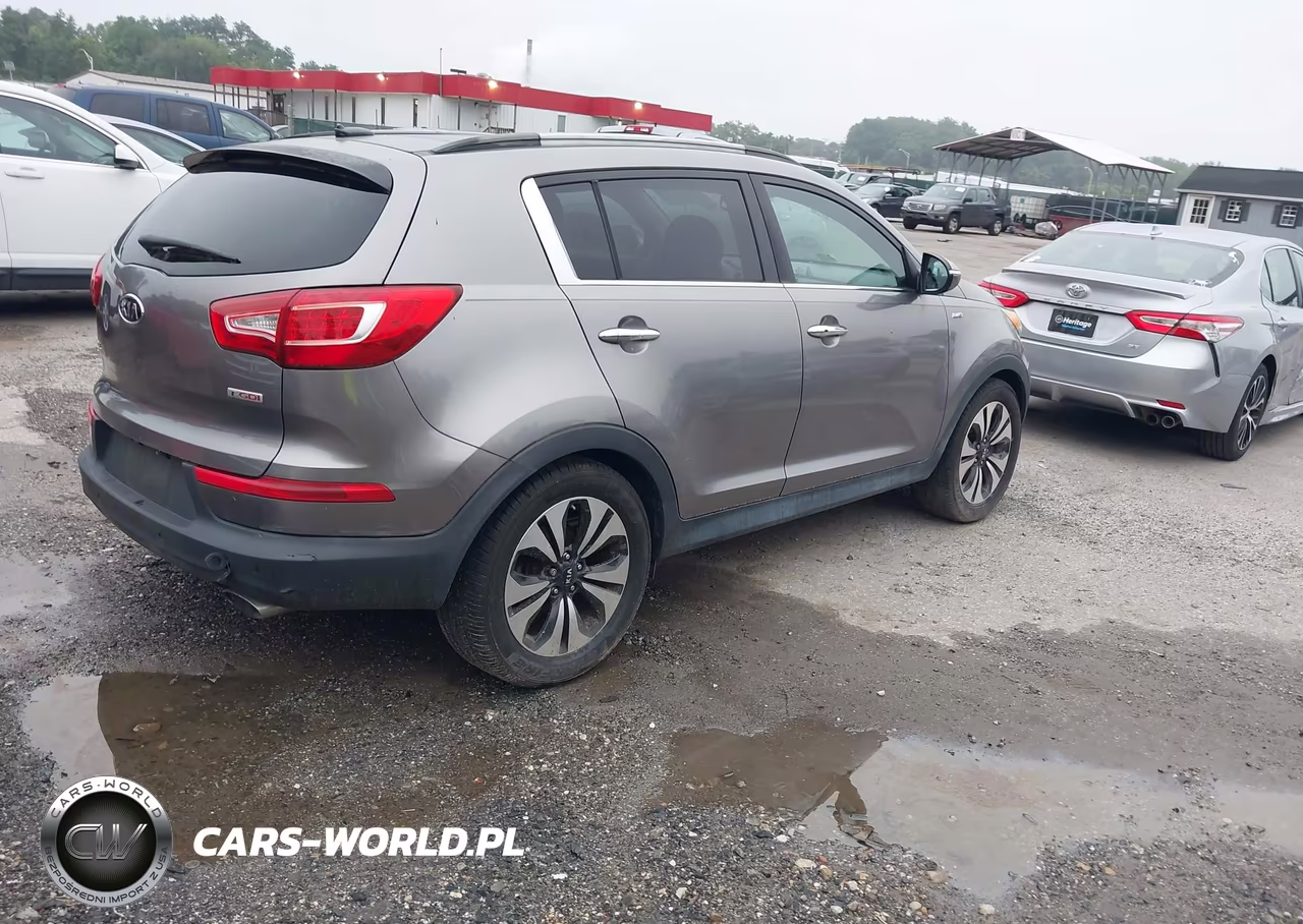 2011 Kia Sportage Sx VIN:KNDPCCA64B7168535 - 4