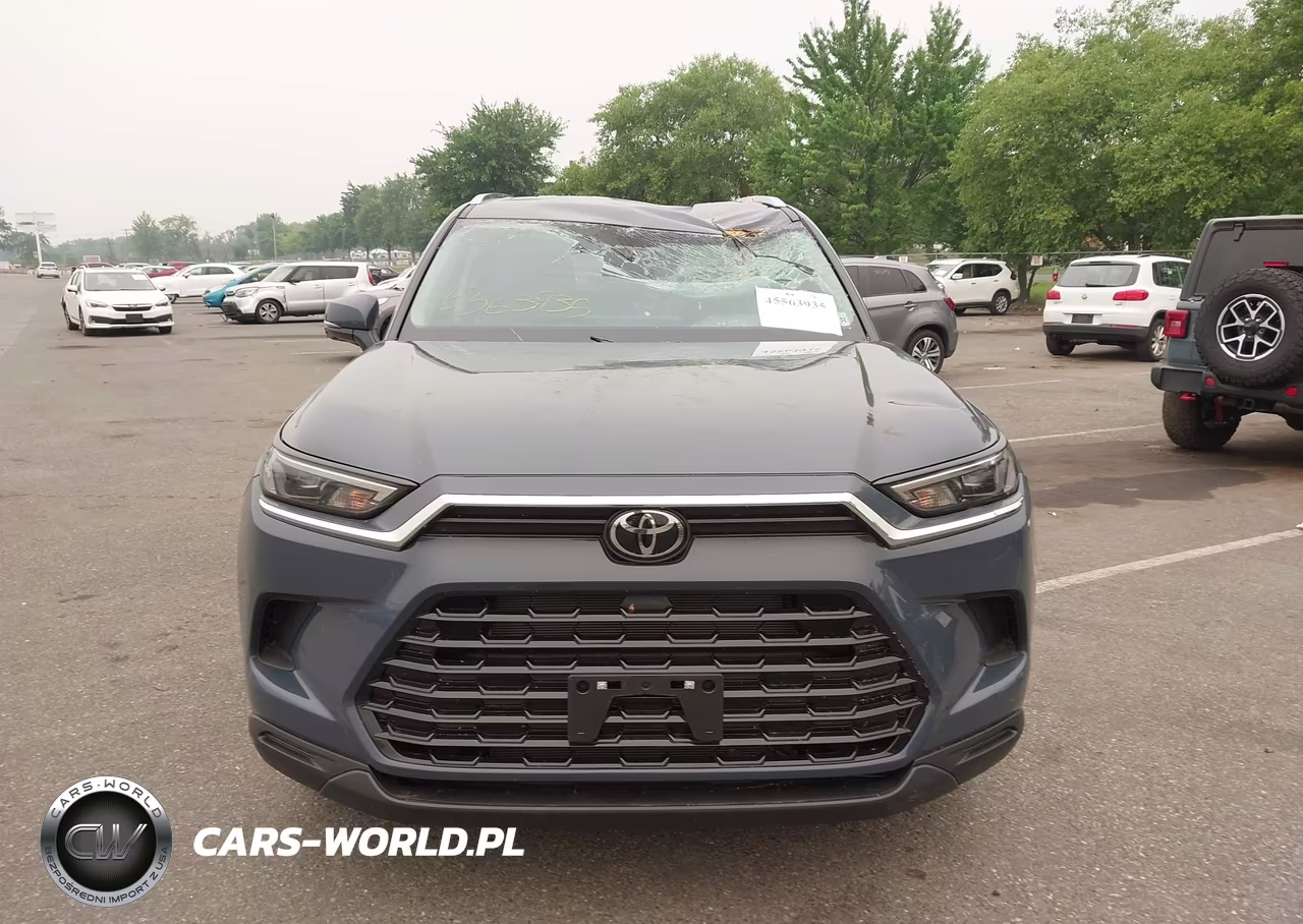 2026 Toyota Grand Highlander Xle VIN:5TDAAAB52TS123820 - 12