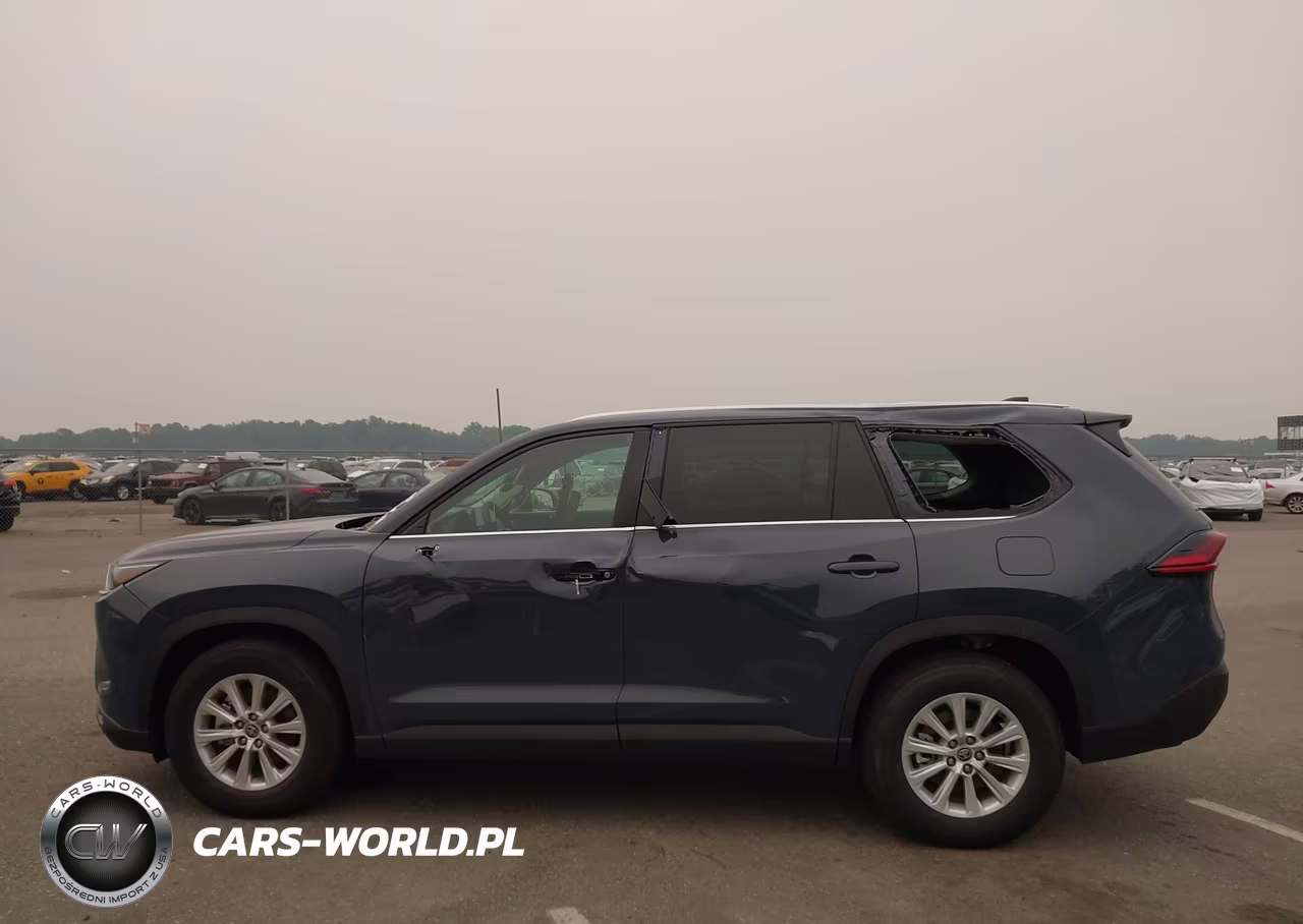 2026 Toyota Grand Highlander Xle VIN:5TDAAAB52TS123820 - 14