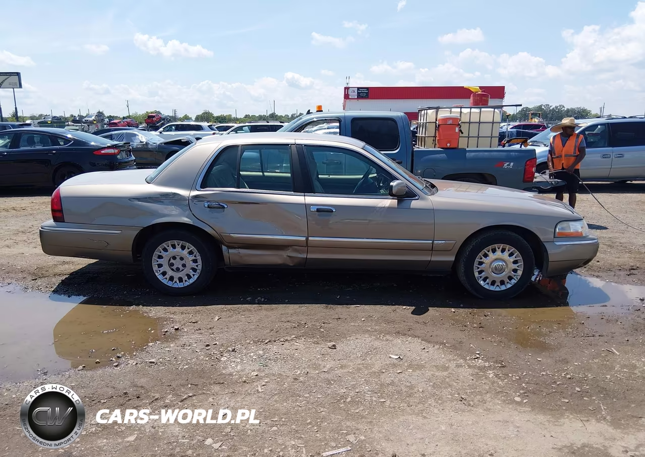 2003 Mercury Grand Marquis Gs VIN:2MEFM74W23X614963 - 13