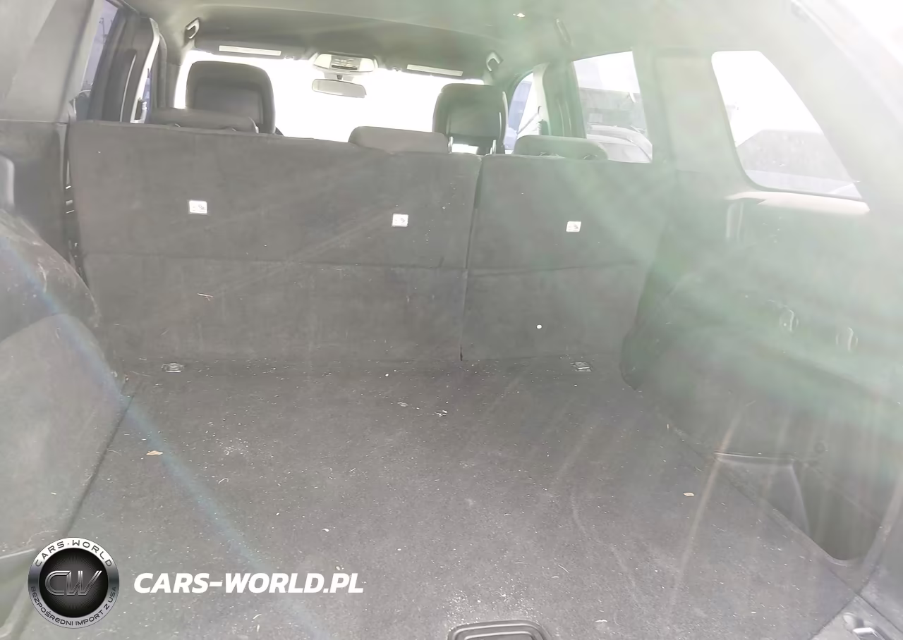 2018 Jeep Grand Cherokee Laredo 4X4 VIN:1C4RJFAG8JC180685 - 21