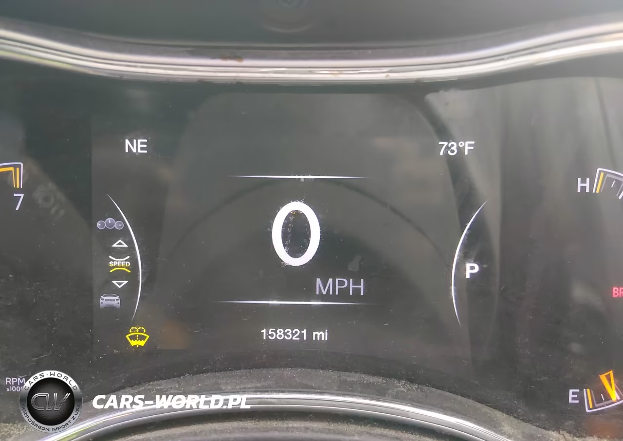 2018 Jeep Grand Cherokee Laredo 4X4 VIN:1C4RJFAG8JC180685 - 7