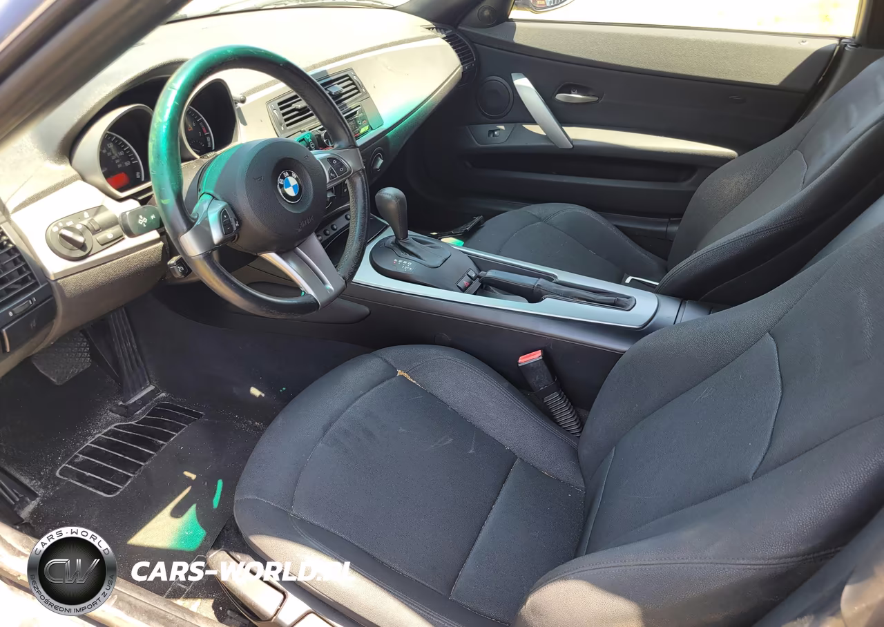 2005 BMW Z4 2.5I VIN:4USBT33535LS56237 - 6