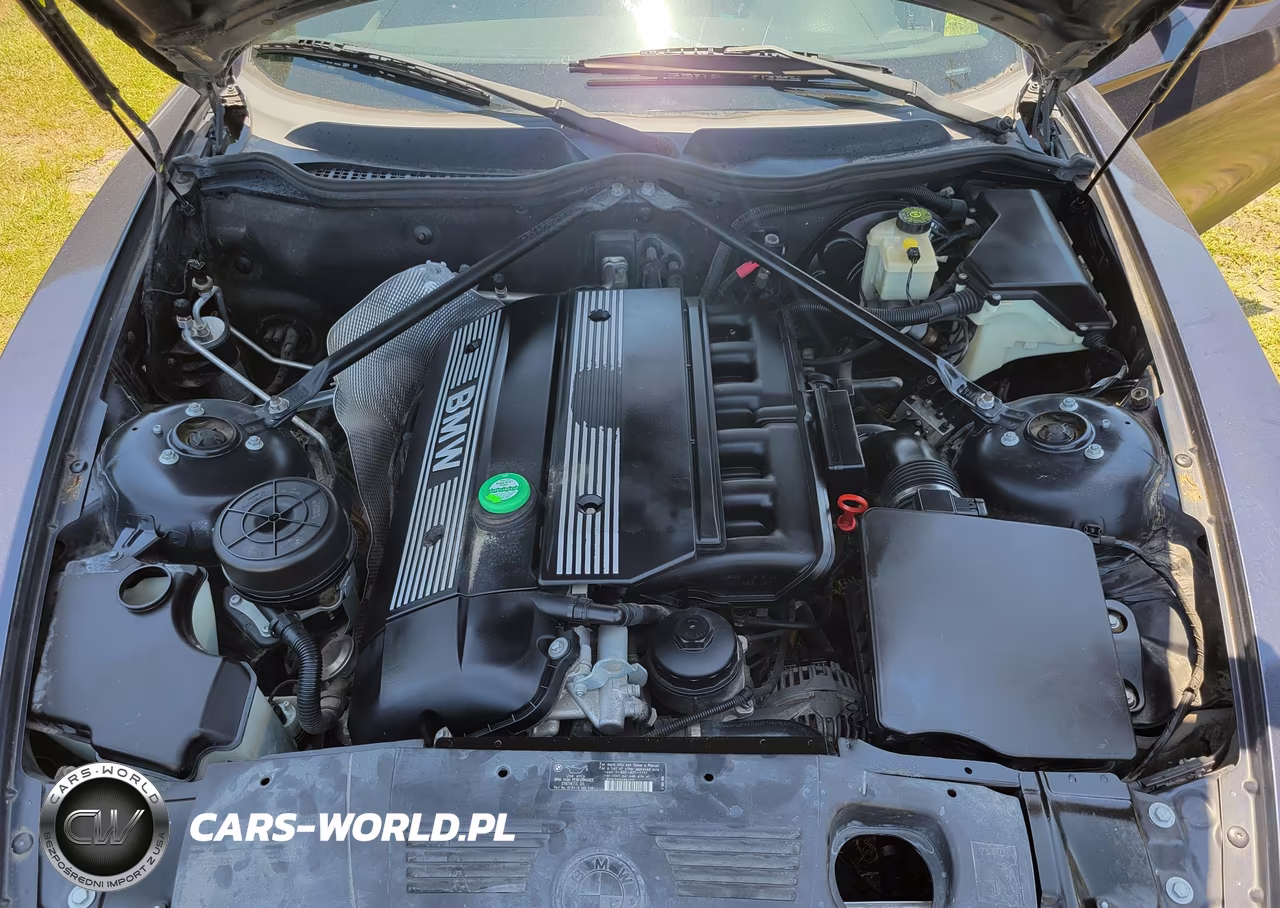2005 BMW Z4 2.5I VIN:4USBT33535LS56237 - 9