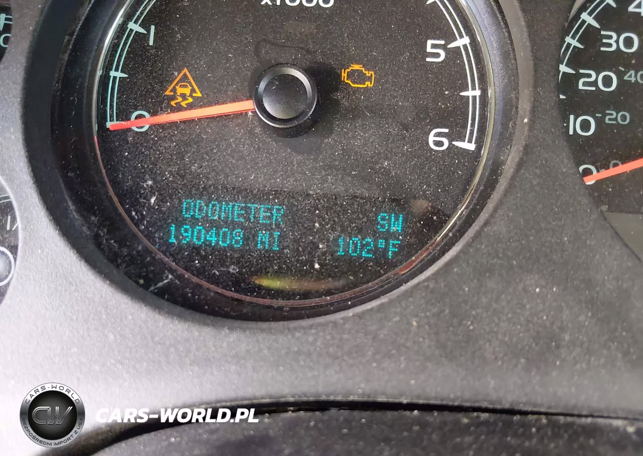 2009 Chevrolet Tahoe Ls VIN:1GNFC13CX9R209808 - 7