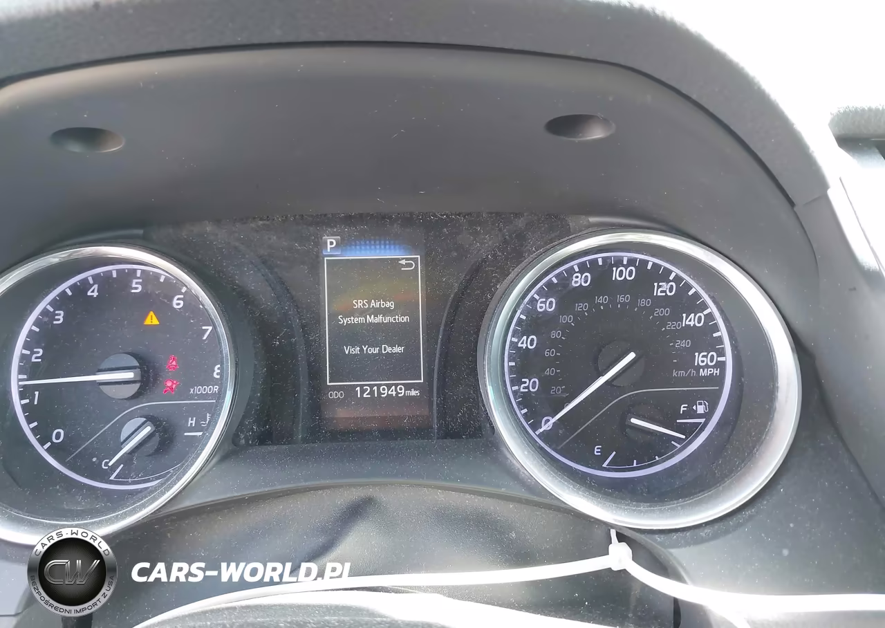 2018 Toyota Camry Le VIN:4T1B11HK8JU665591 - 7