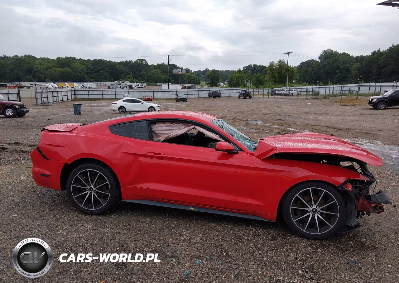 2016 Ford Mustang V6 VIN:1FA6P8AM8G5205106 - 13