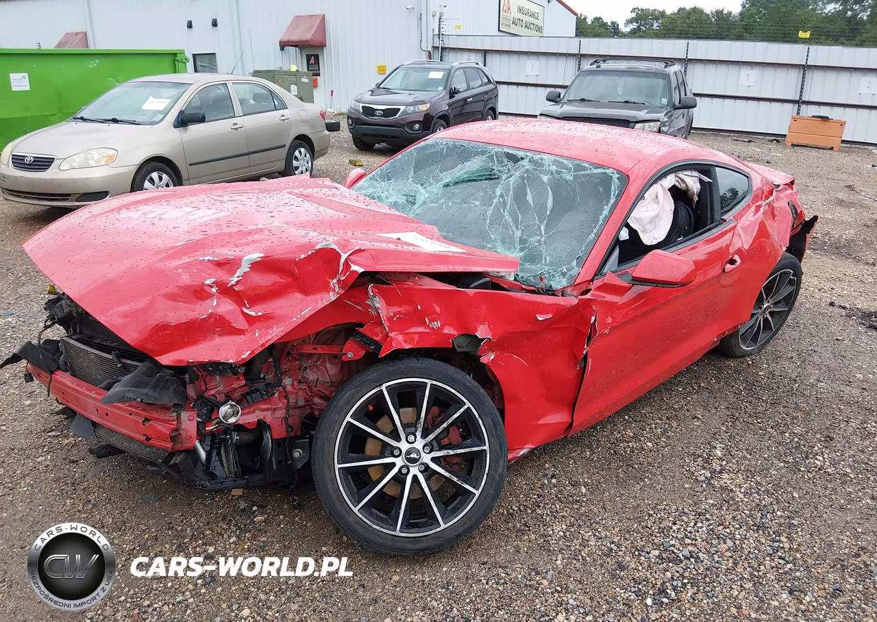 2016 Ford Mustang V6 VIN:1FA6P8AM8G5205106 - 2