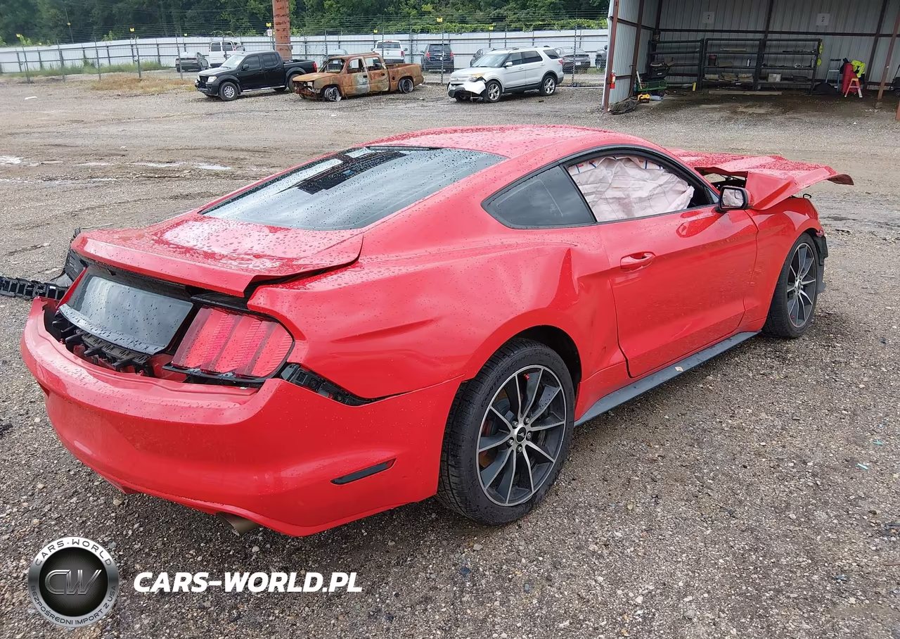 2016 Ford Mustang V6 VIN:1FA6P8AM8G5205106 - 4